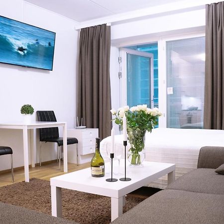 City Center 1R Studio With Perfect View, Parking Oulu Ngoại thất bức ảnh