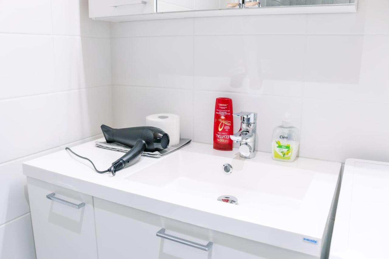 City Center 1R Studio With Perfect View, Parking Oulu Ngoại thất bức ảnh